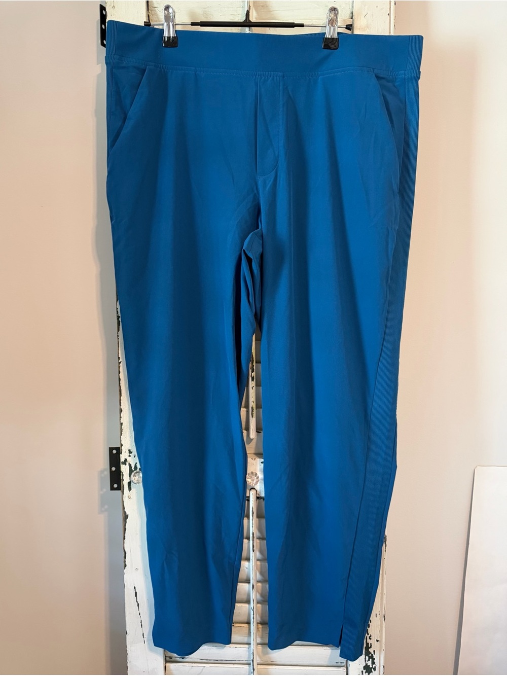 ATHLETA Brooklyn Mid Rise Cropped Athleisure Pull On Pants Size 16